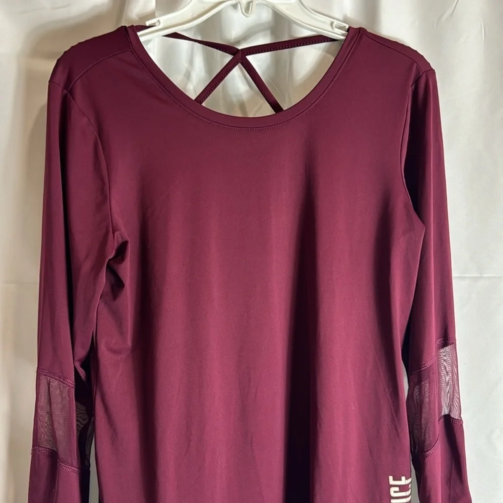Justice maroon‎ top size 18/20